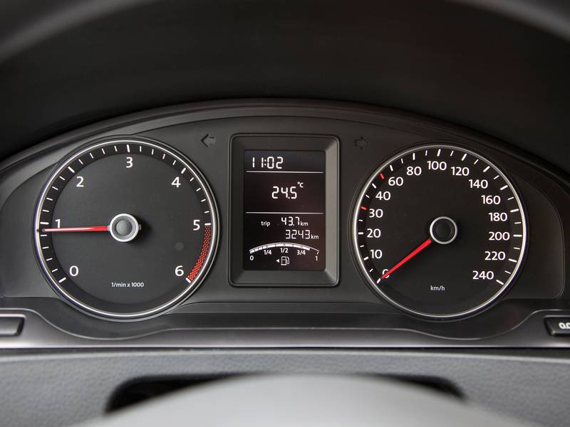 Фото автомобиля Volkswagen Transporter комби